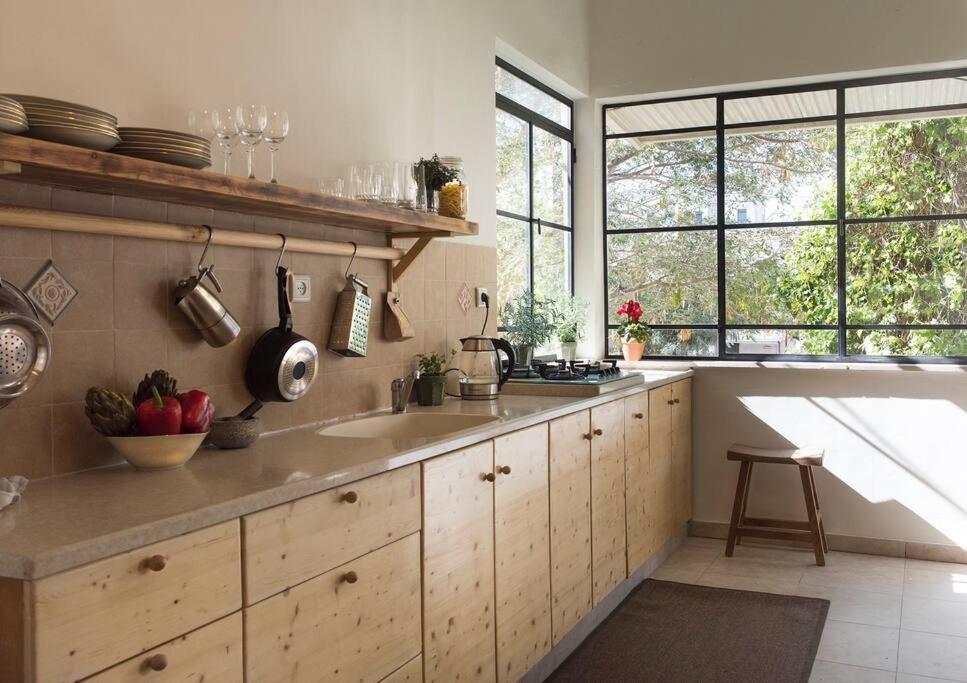 Charming Apartment At Unbeatable Spot Tel Aviv Exterior foto